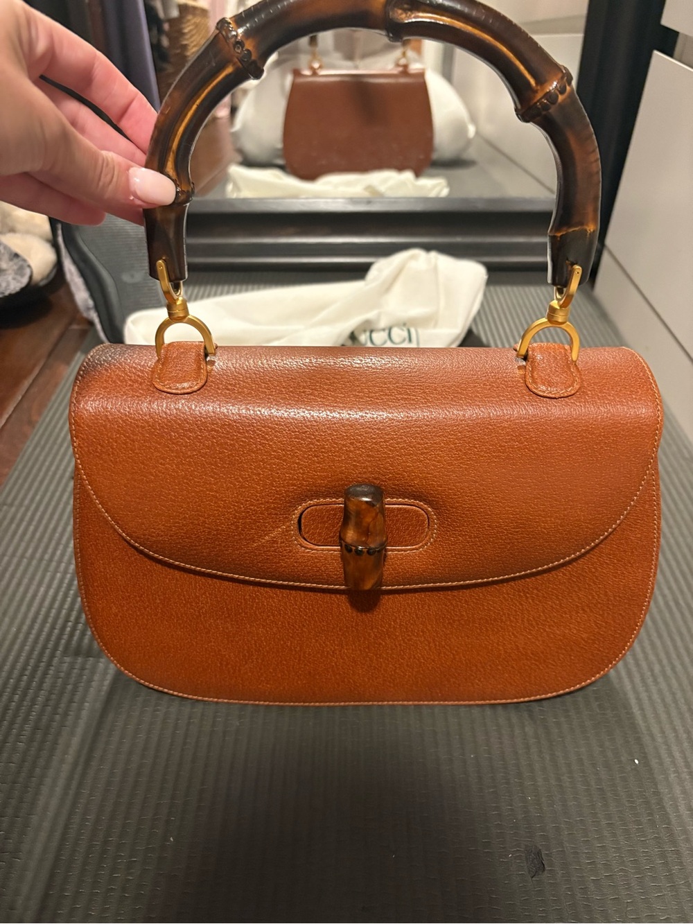 Gucci White Top-Handle Bag with Bamboo Handles - Picture 3 of 10